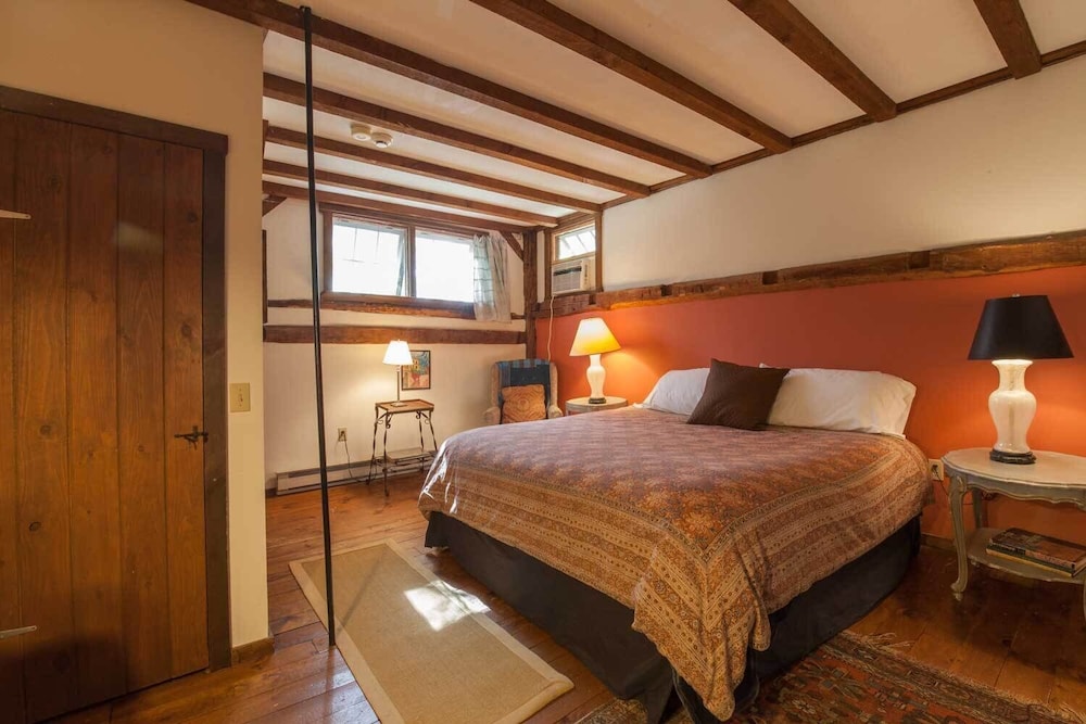 Superior Room, 1 King Bed