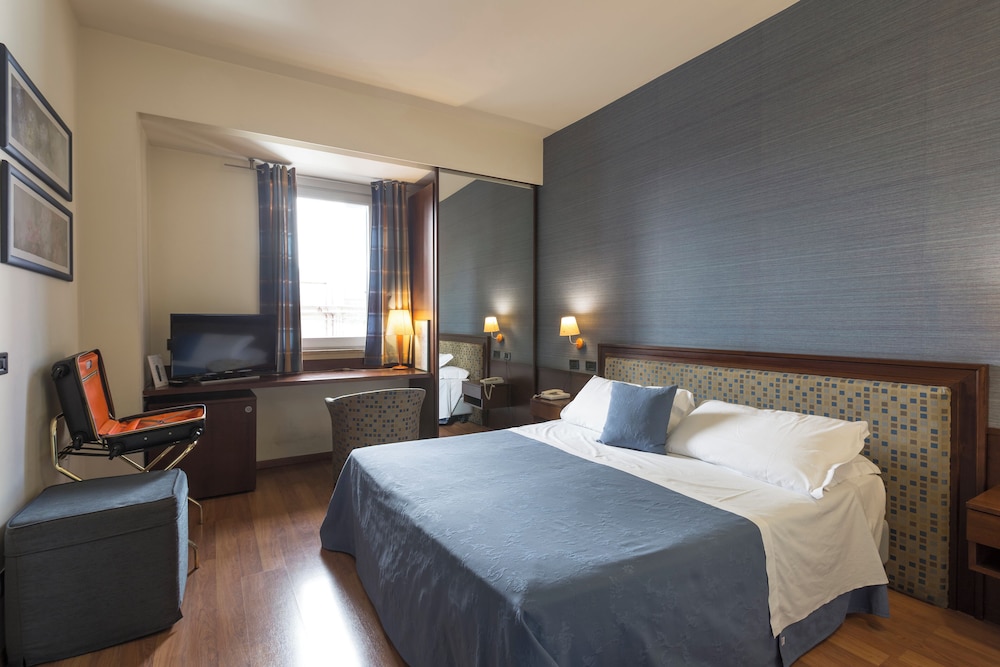 Standard Room photo 1