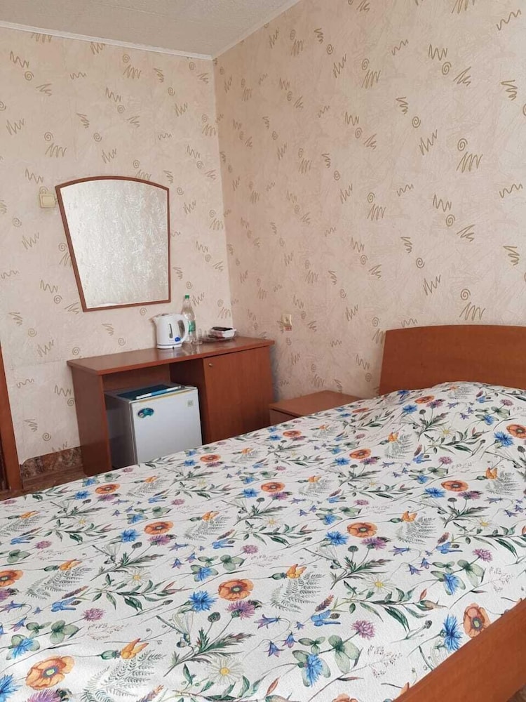 Basic Single Room