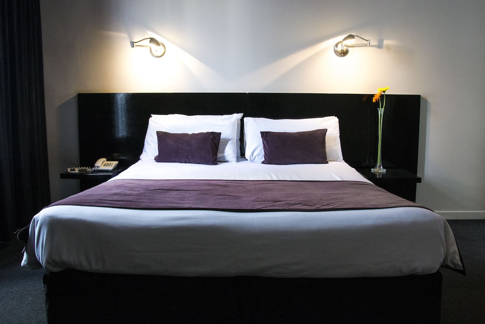 Standard Double Room, 1 Queen Bed