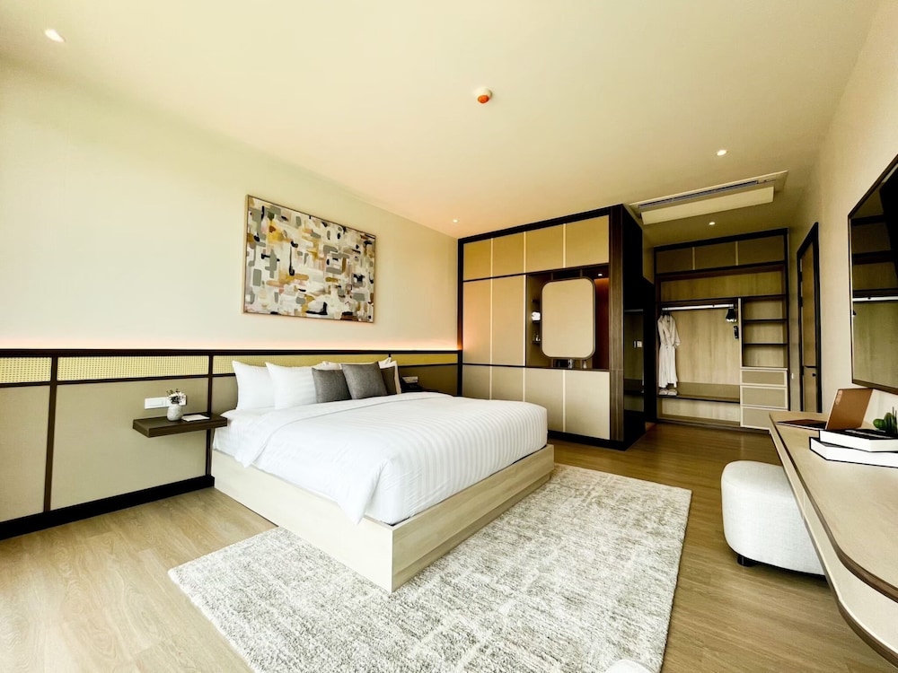 Suite (King bed) - Photo 8