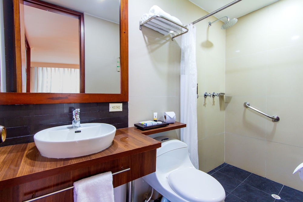 Standard Room - Photo 7