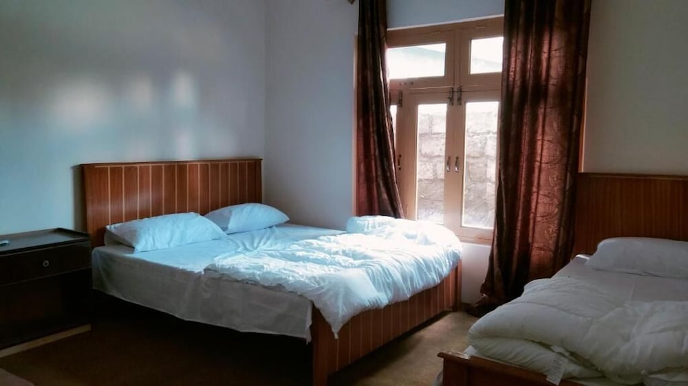 Standard Double Room photo 3