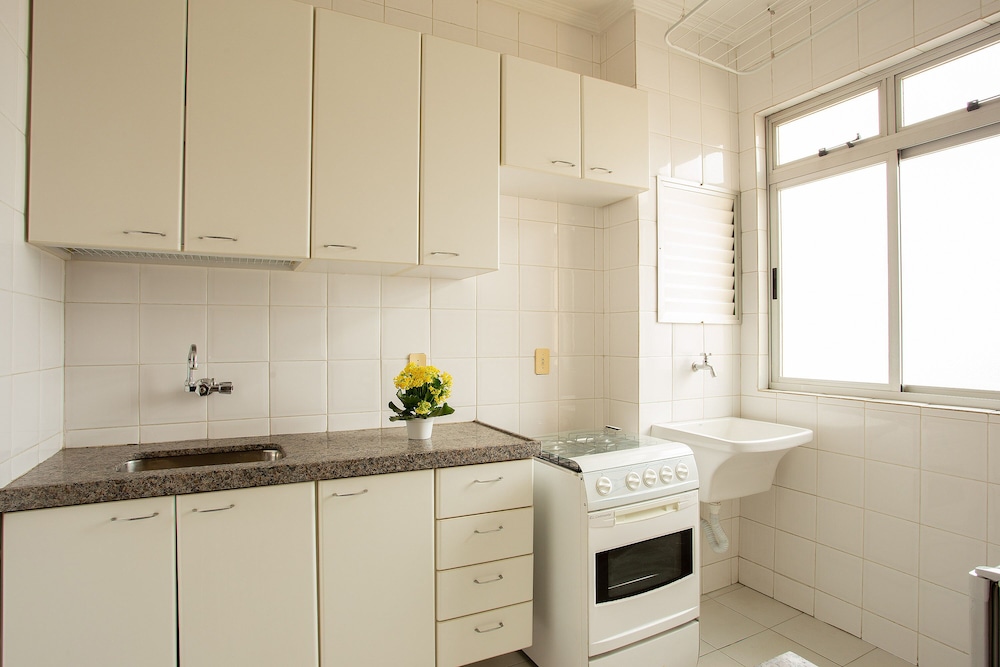 Twin Room - Photo 8