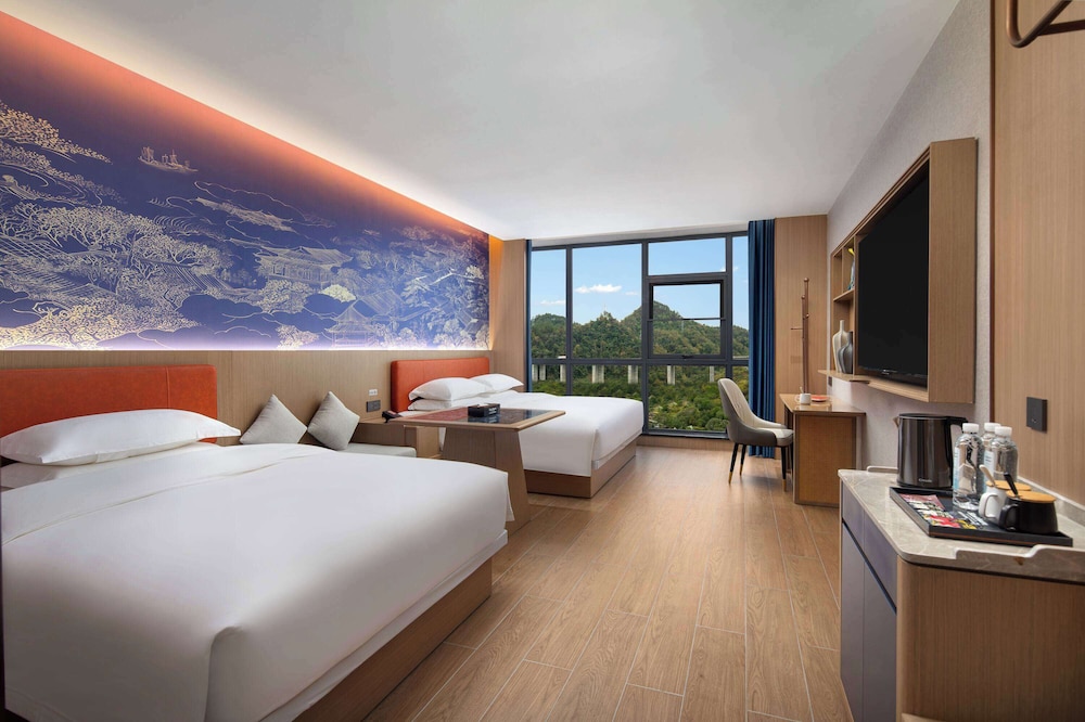 Family Room, Multiple Beds, Non Smoking (Sunshine)
