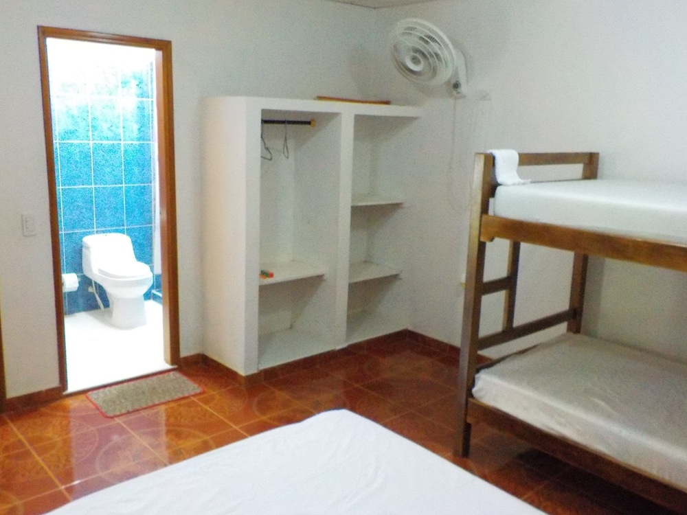 Comfort Cabin, Multiple Beds, Private Bathroom, Beachside photo 3