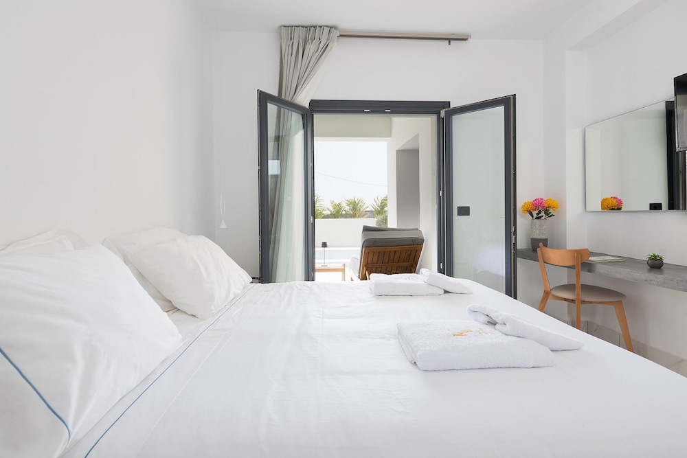 Loft Suite with Private Mini Pool - 750°