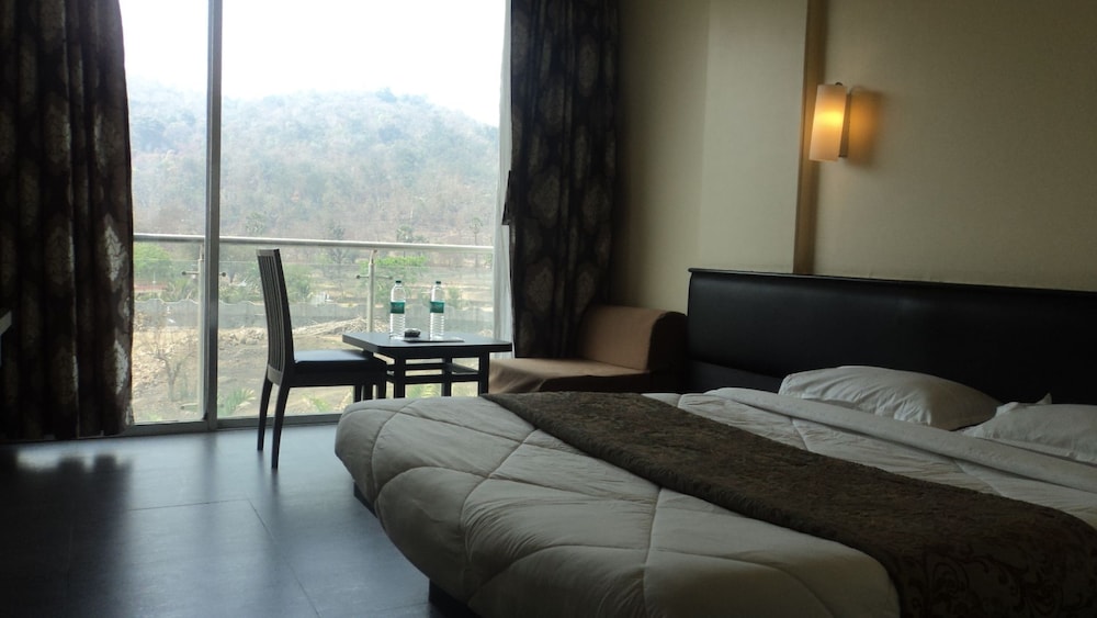 Deluxe Double Room photo 2