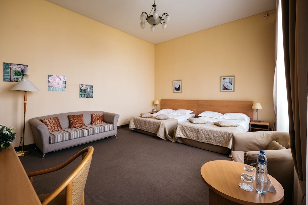Standard Twin Room, 2 Twin Beds photo 2