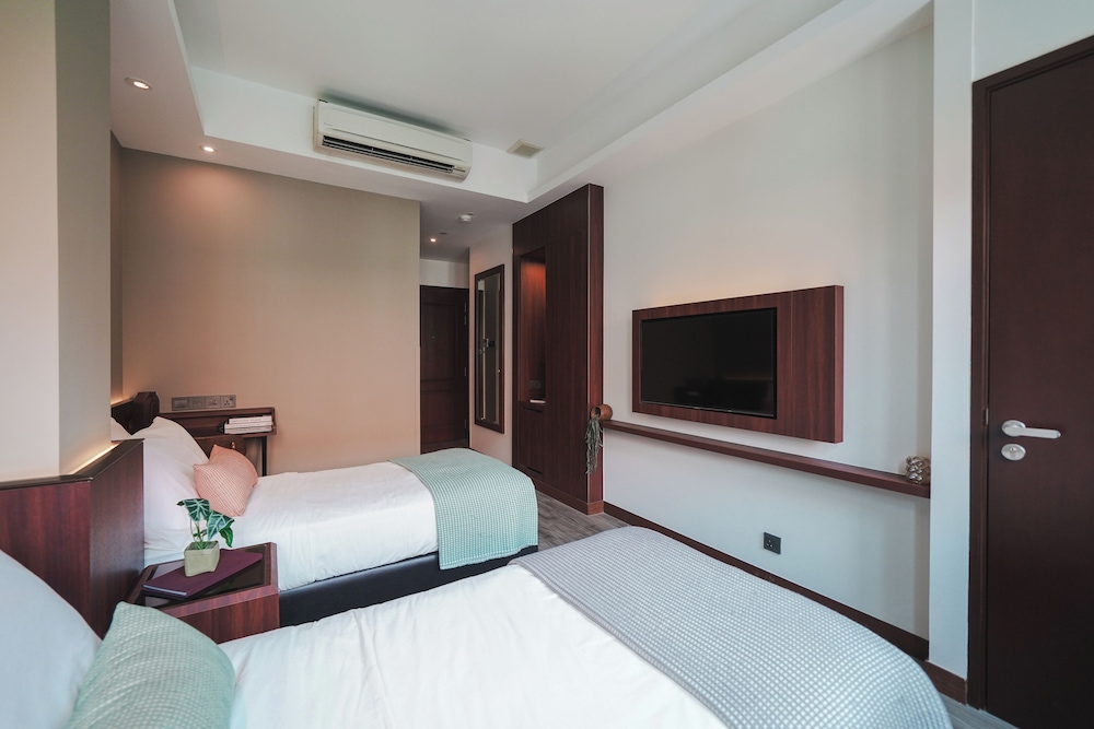 Premier Twin Room photo 3