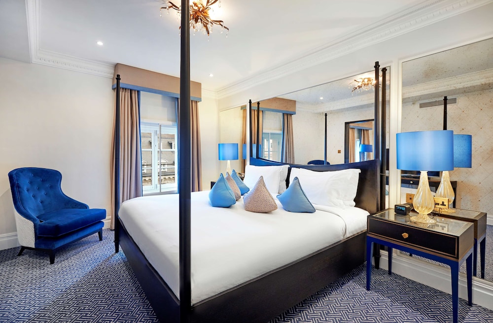 Suite, 1 King Bed (Astor, Four-Poster Bed)