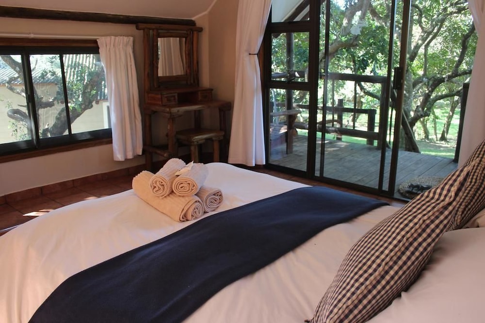 Cabin, Ensuite photo 1