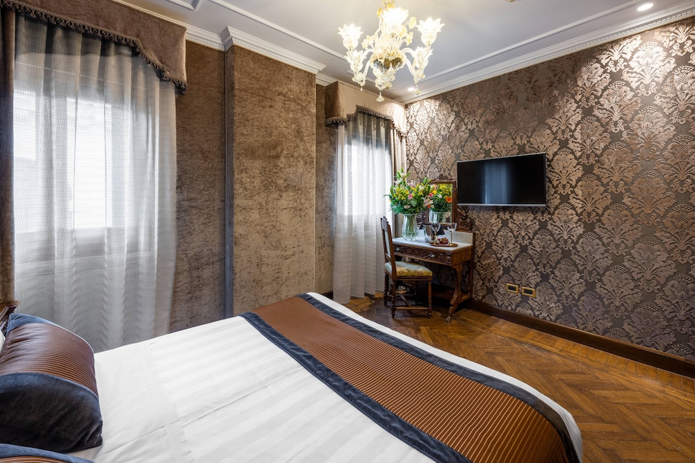 Superior Room photo 2