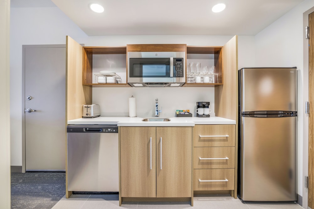 Home2 Suites Hilton Aurora Medical Centr, Photo 5