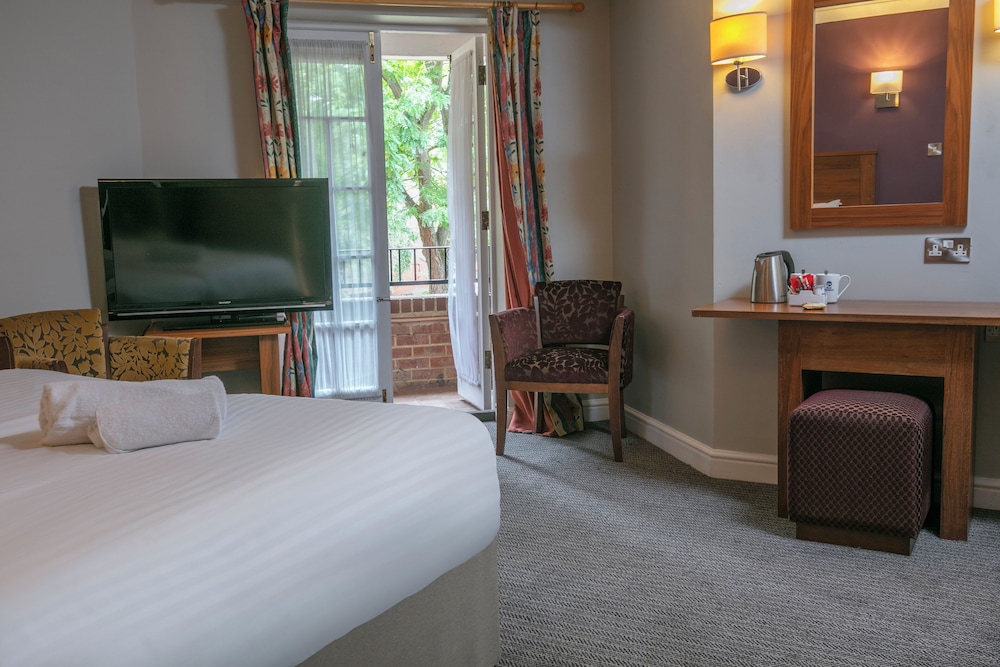 Standard Room, 2 Twin Beds, Non Smoking - Photo 2