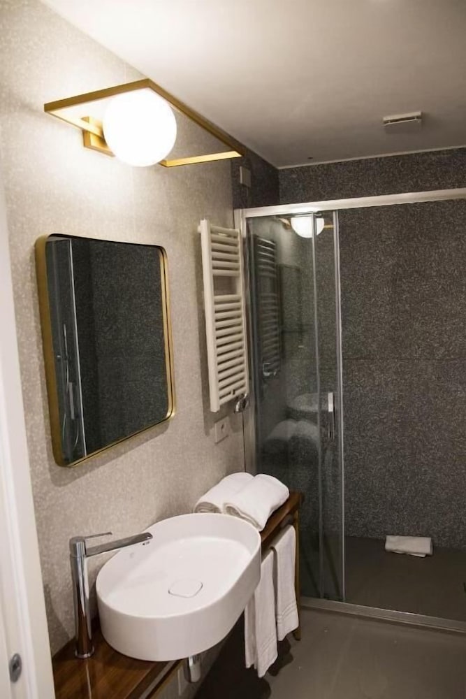 Superior Double Room - Photo 3