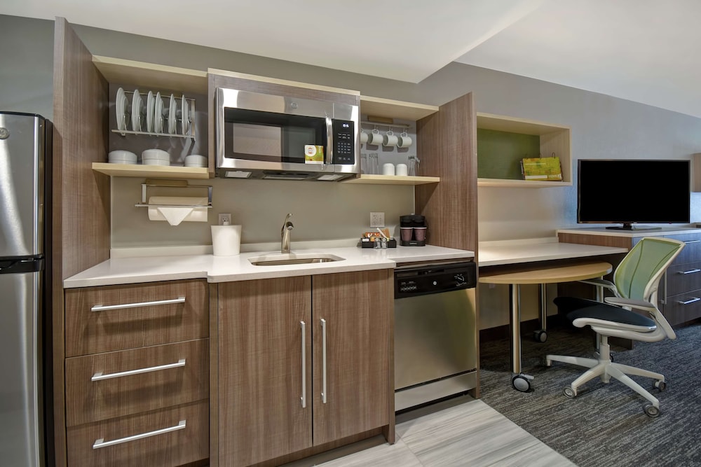 Suite, 1 Bedroom, Non Smoking - Photo 2