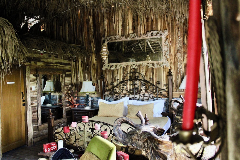 Exclusive Studio Suite photo 1