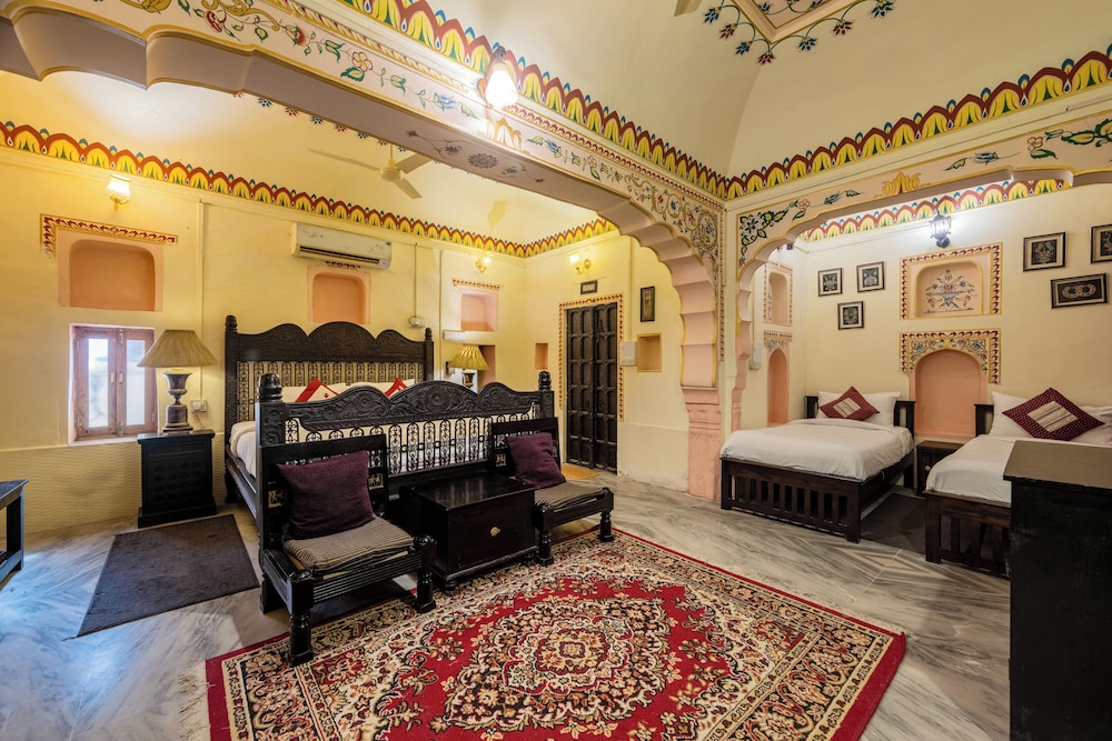 Maharaja Suite Room