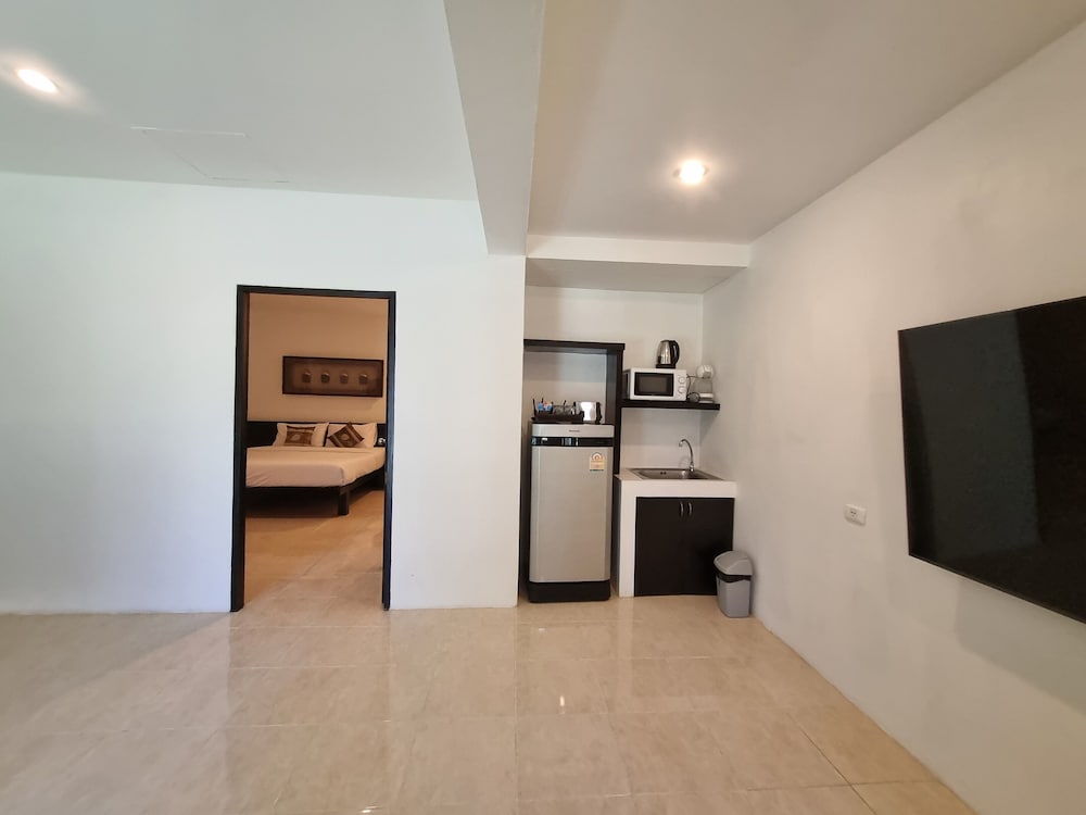 Premium Bungalow, 1 Bedroom, Non Smoking, Refrigerator - Photo 7