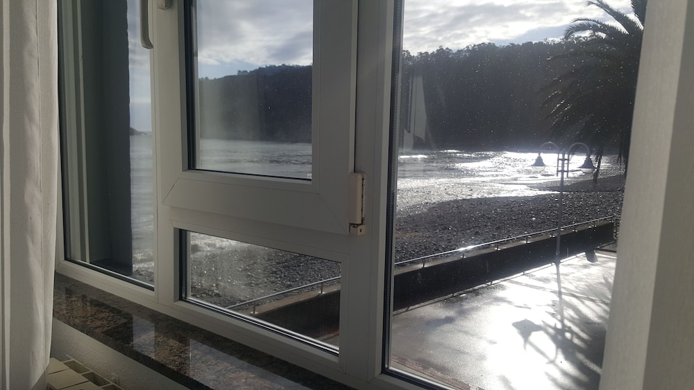 Twin Room, Partial Ocean View - Photo 2