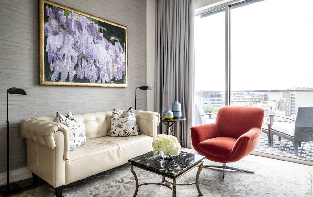 Luxury Suite, Terrace