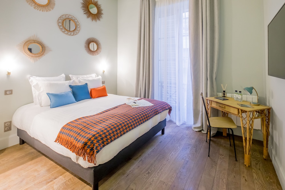 Superior Double Room, 1 Queen Bed photo 2