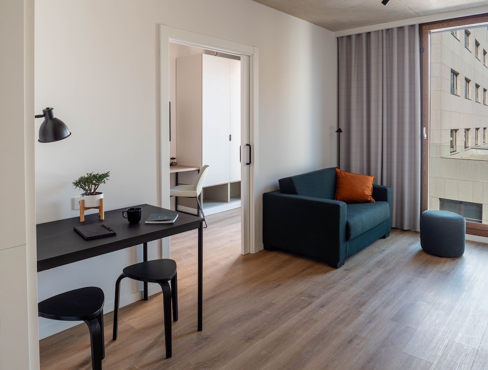Quadruple Room - Photo 12