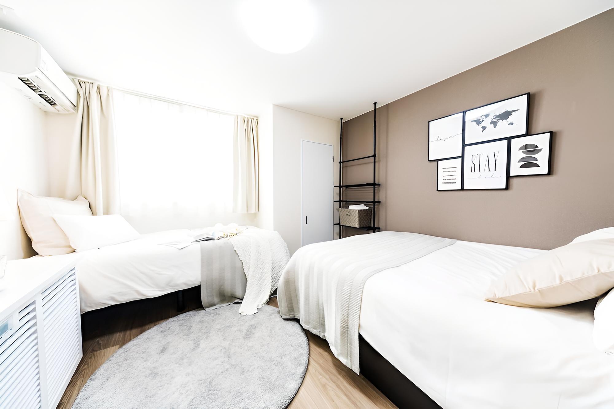 Twin Room (5-2)