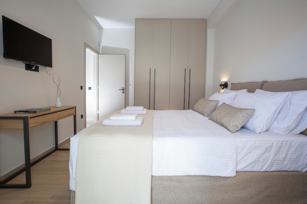 Junior Suite, Private Pool