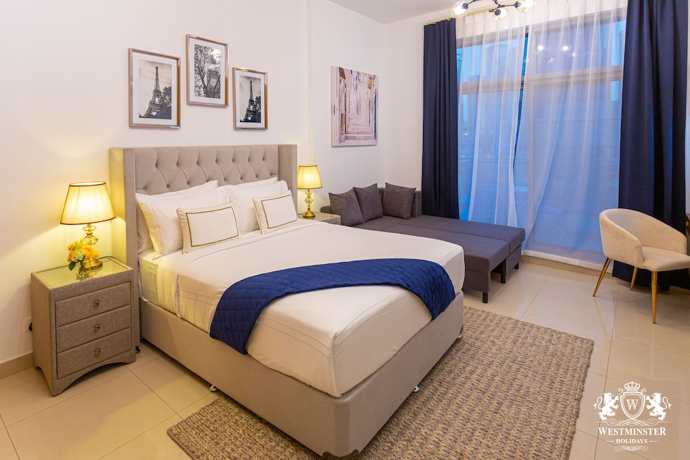 Luxury Apartment photo 1