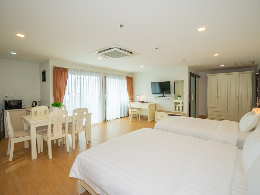 Suite Room