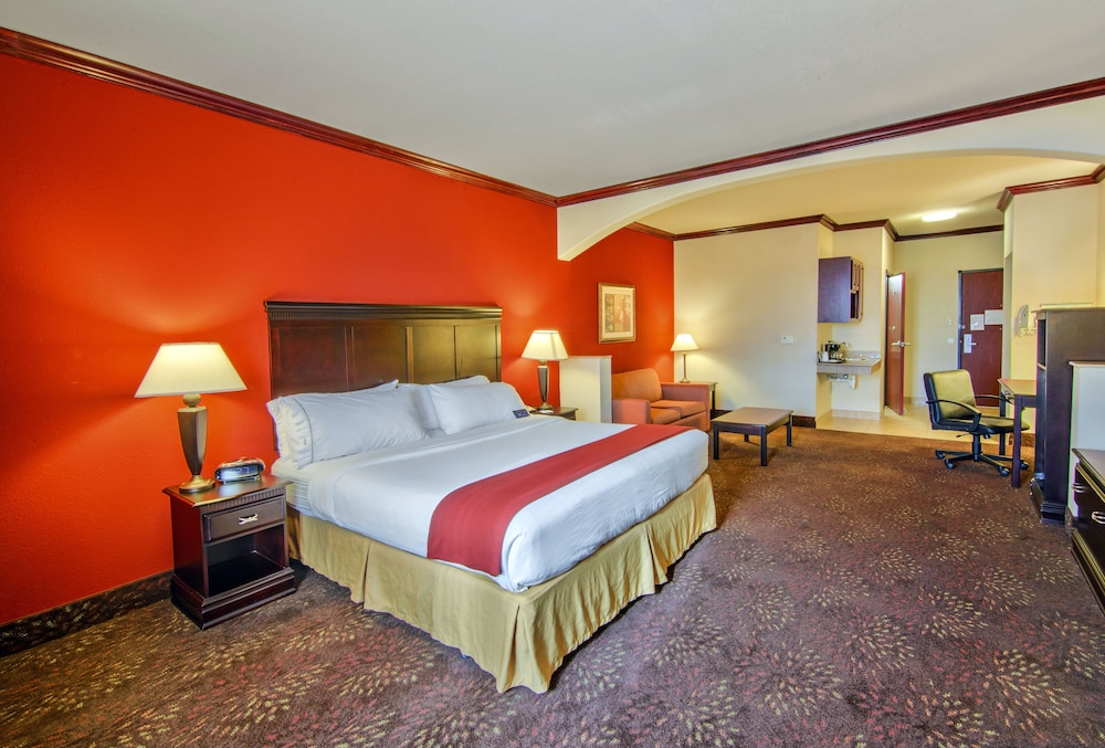 Suite, 1 King Bed (Extra Living Area)