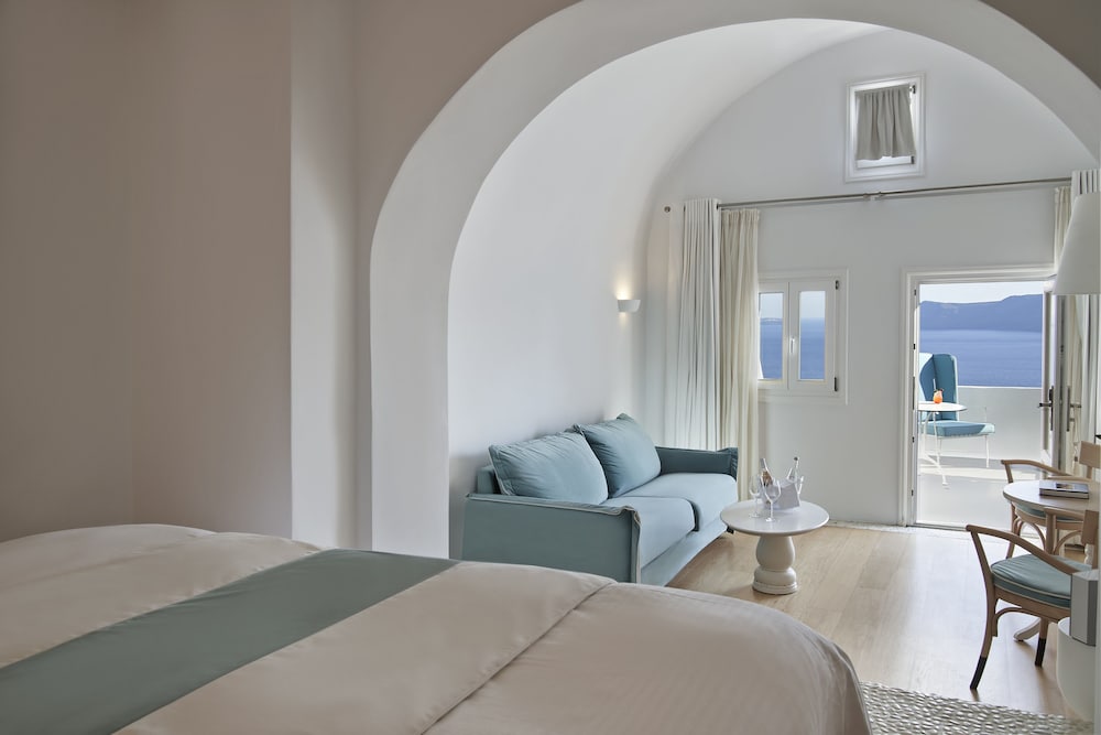 Senior Suite - Photo 6