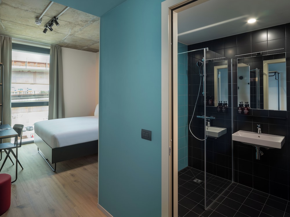 Executive Double Room photo 3