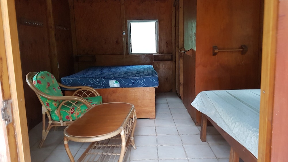 Room 8 photo 1
