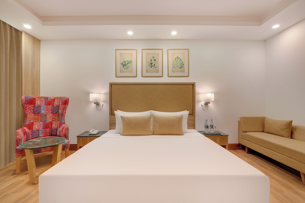 Superior Suite - Photo 3