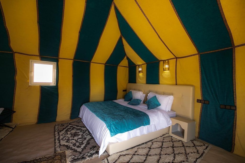 Traditional Tent, 3 Bedrooms photo 3