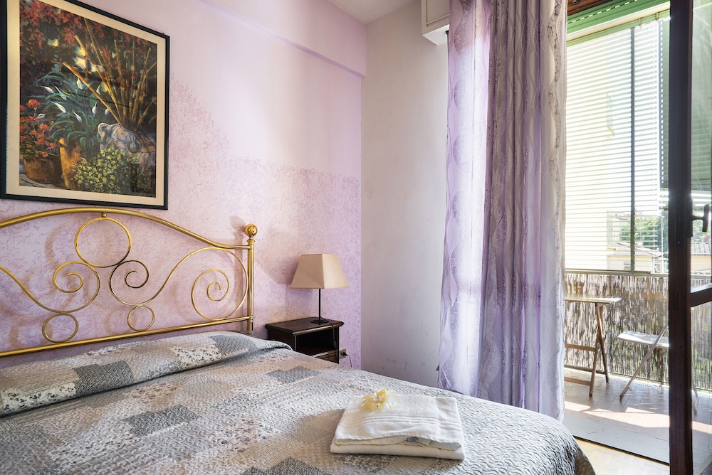 Basic Double Room