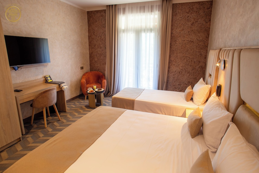 Triple Room, Beach View photo 1