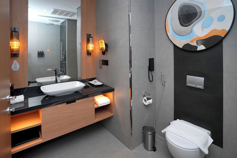 Executive Room, 2 Twin Beds - Photo 2