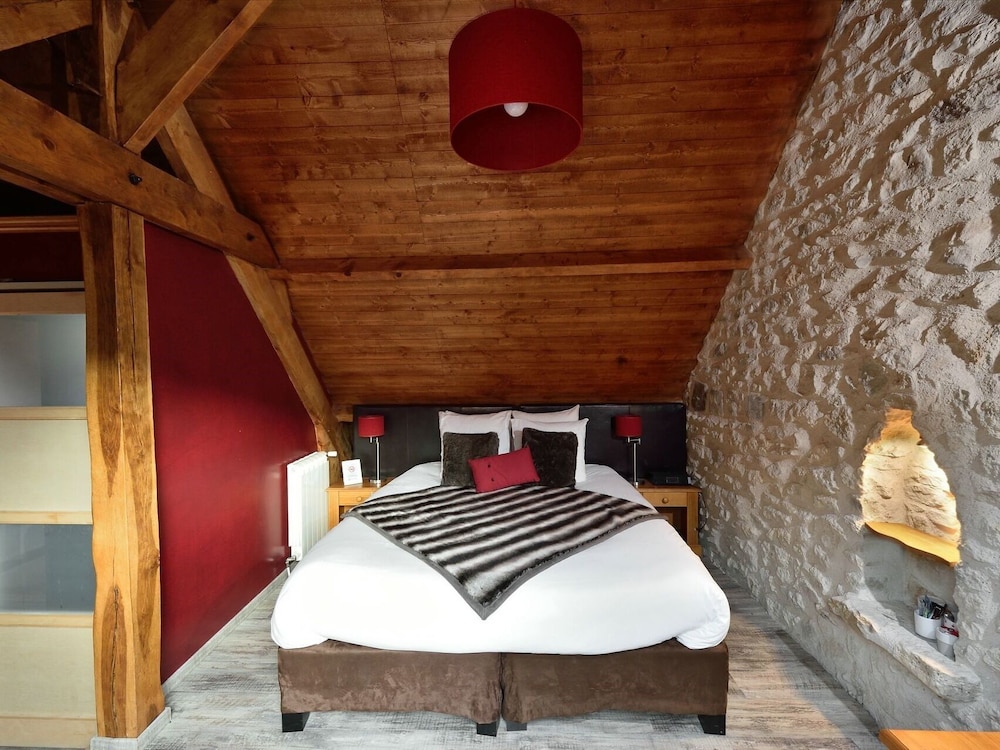 Double Room, Ensuite (Rouge Savoie) photo 1