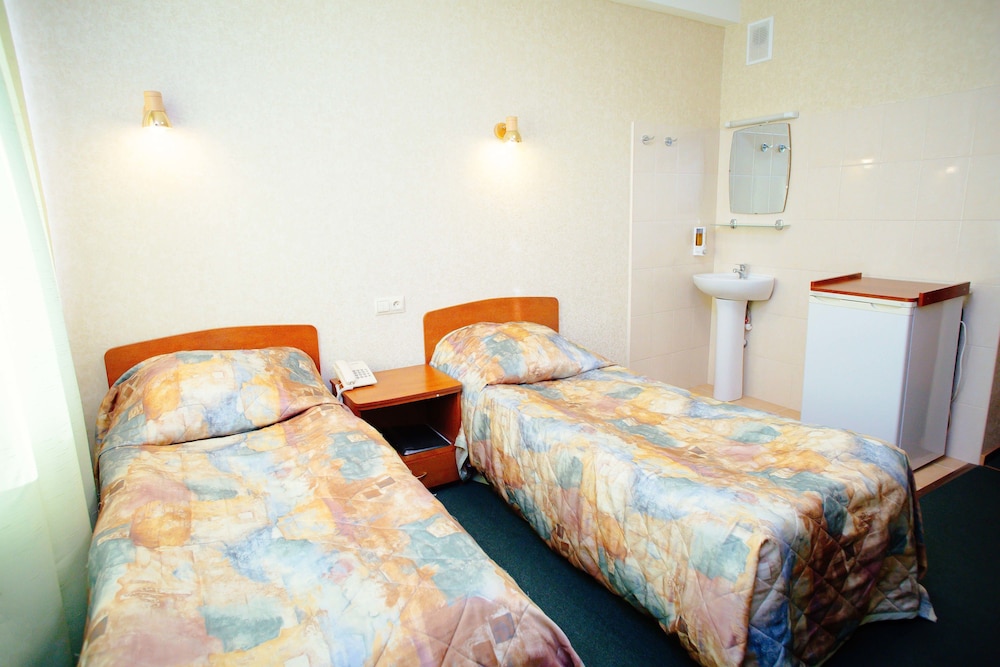 Economy Twin Room