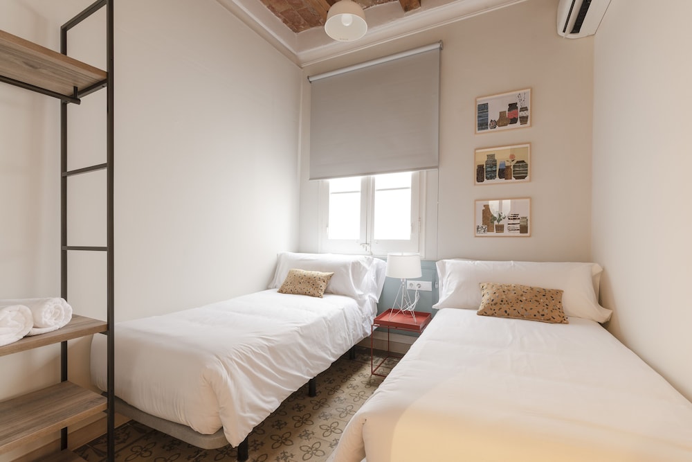 Family Apartment photo 2