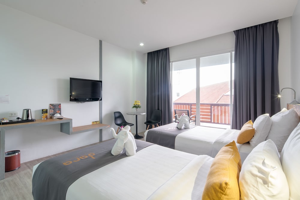 Deluxe Room Twin with Balcony - Photo 2
