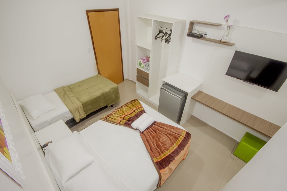 Economy Triple Room photo 1