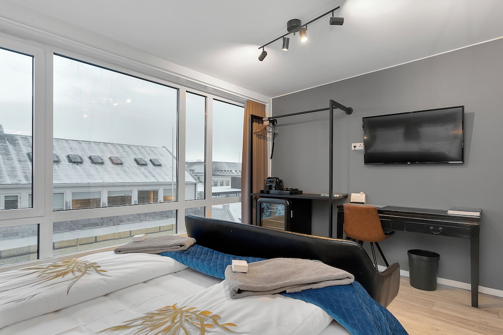 Superior Double Room, Balcony - Photo 2