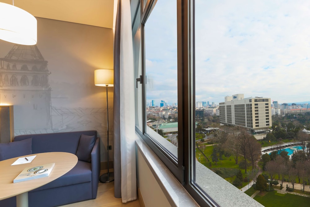 Junior Suite (Bosphorus View) photo 2