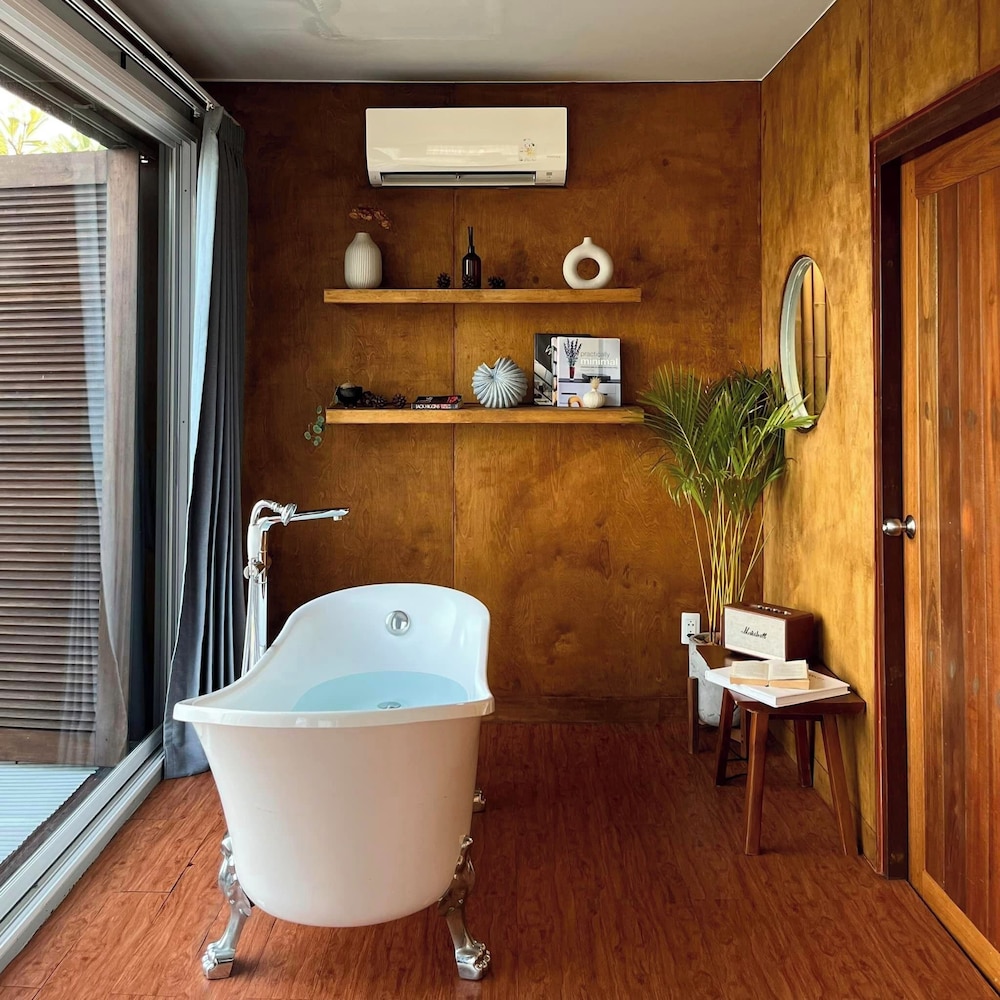 Deluxe Cabin, Sea View photo 3