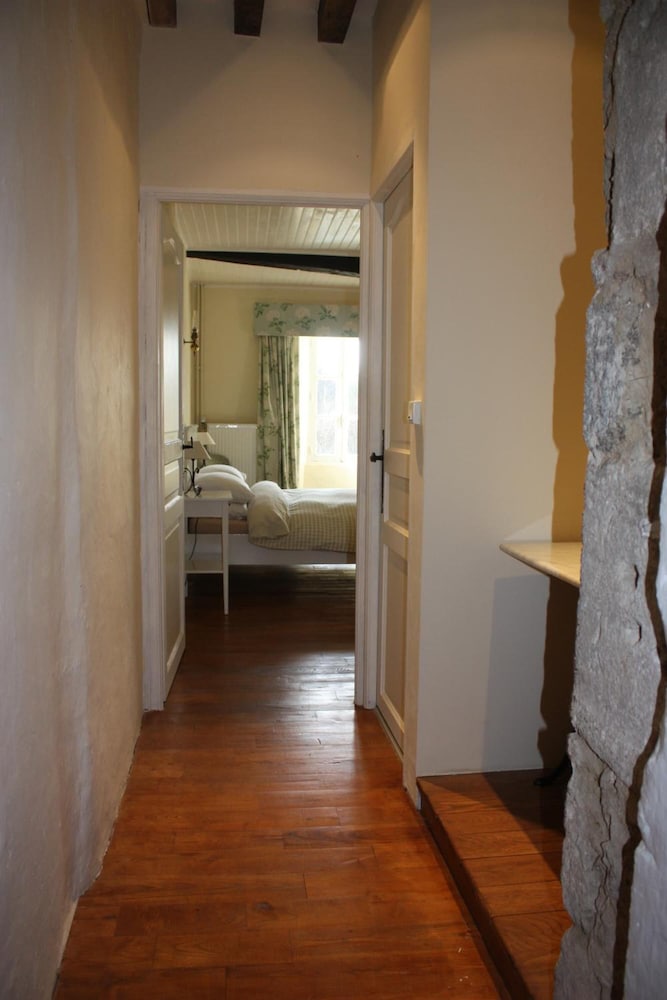 Comfort Double Room (La Huppe) photo 3